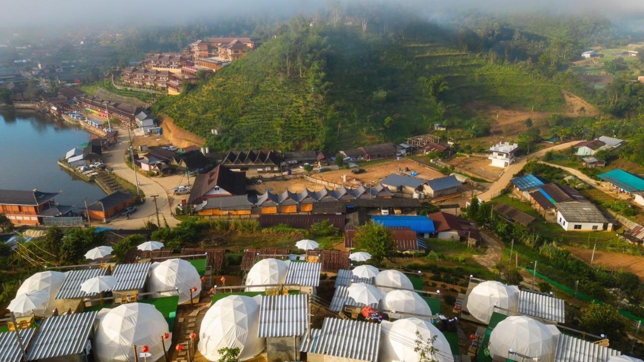 รักไทยโฮมสเตย์ Banrakthaj Kültér fotó
